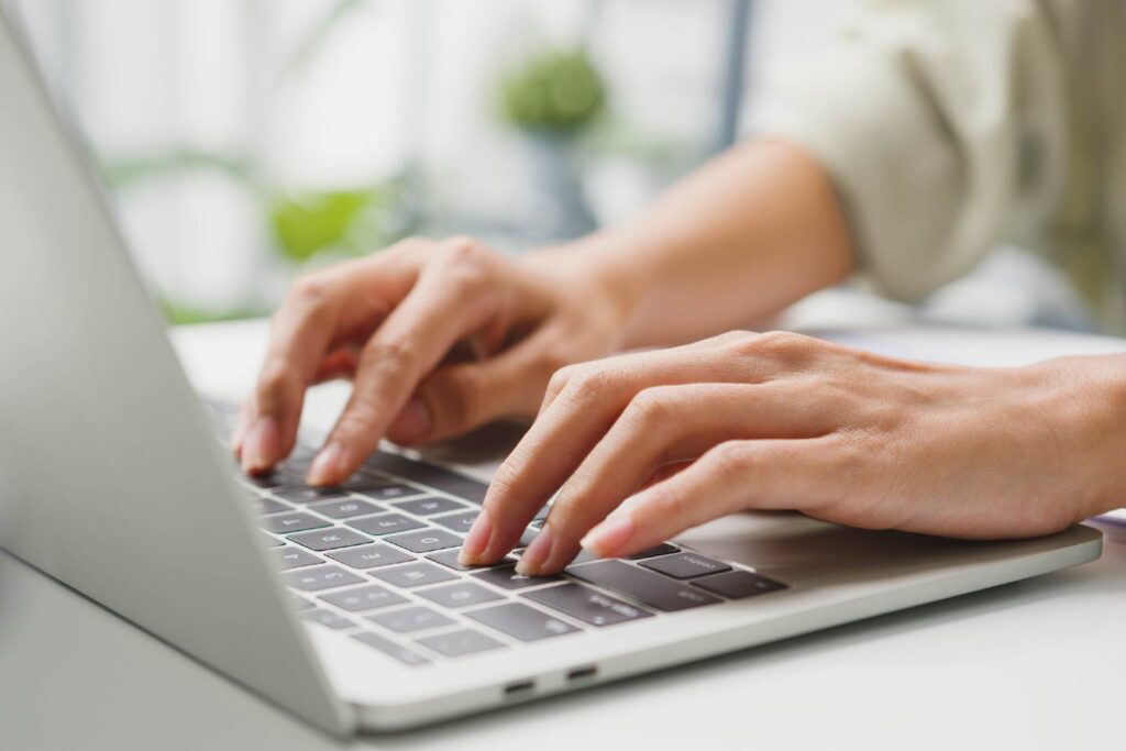 ¿Cómo automatizar tareas SEO con herramientas digitales?