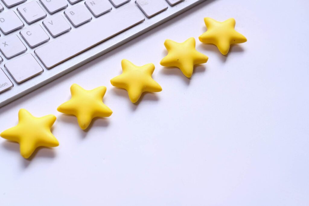 Cómo conseguir más Reseñas 5 Estrellas en Google (y cómo pedirlas)