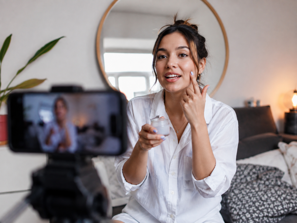 Autenticidad en el marketing de influencers: por qué ya no basta con un perfil perfecto