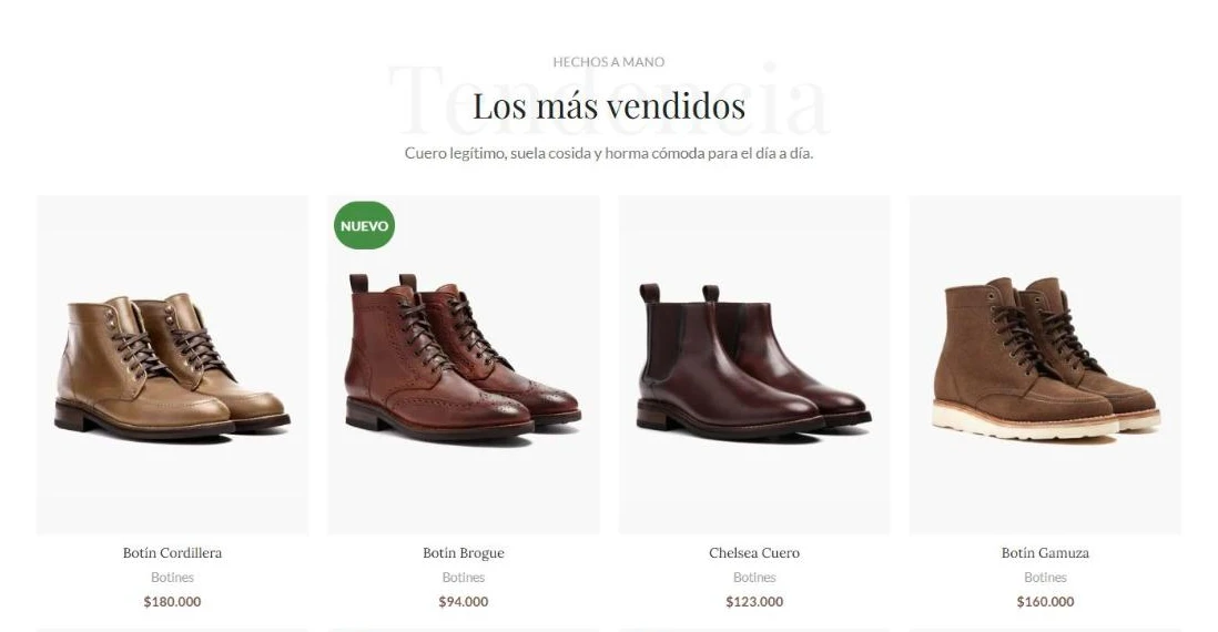 Sección de los más vendidos de una tienda de calzado con botines de cuero